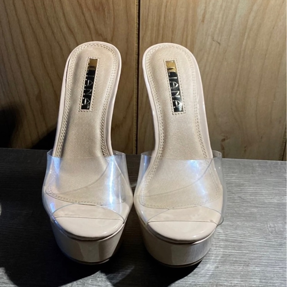 Tan And Clear Wedges